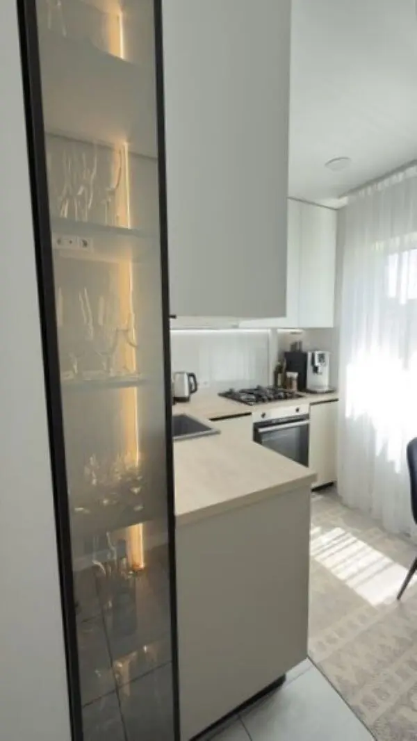 Фото Selling a 2-room apartment, 53 sq.m., Zdolbunivska Street 3 Kyiv, price: 106000 $, code 7561