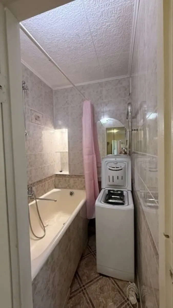 Фото Продаю 1 кімнатну квартиру, 34 кв. м, Ентузіастів вул. 9 Київ, ціна: 48000 $, код 7564