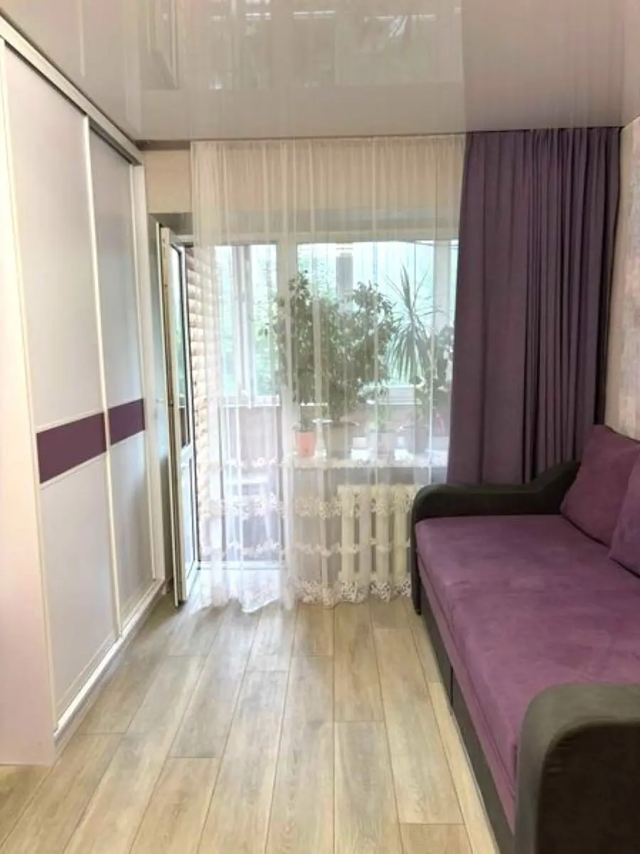 Фото Selling a 1-room apartment, 32 sq.m., Veresneva Street 12 Kyiv, price: 59000 $, code 7568