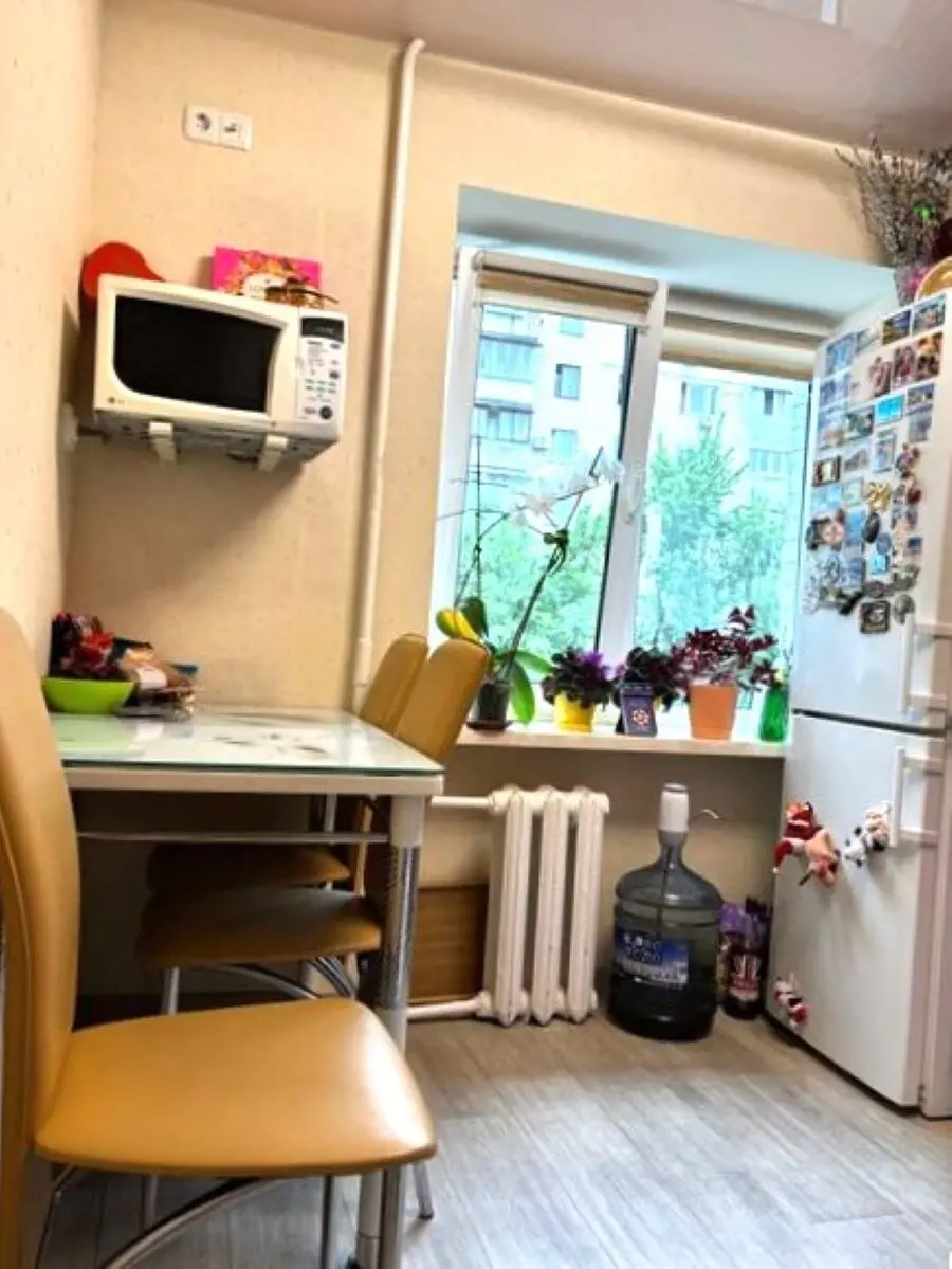 Фото Selling a 1-room apartment, 32 sq.m., Veresneva Street 12 Kyiv, price: 59000 $, code 7568