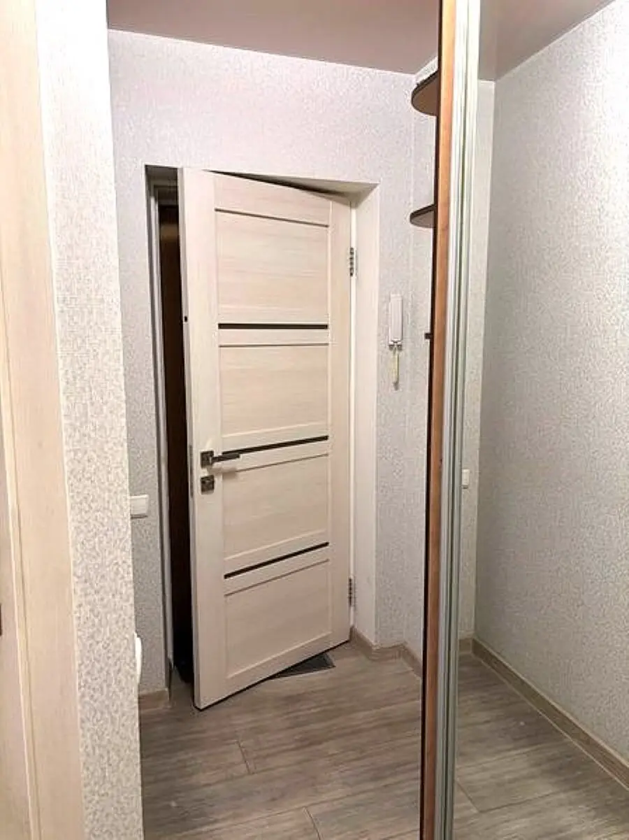 Фото Selling a 1-room apartment, 32 sq.m., Veresneva Street 12 Kyiv, price: 59000 $, code 7568