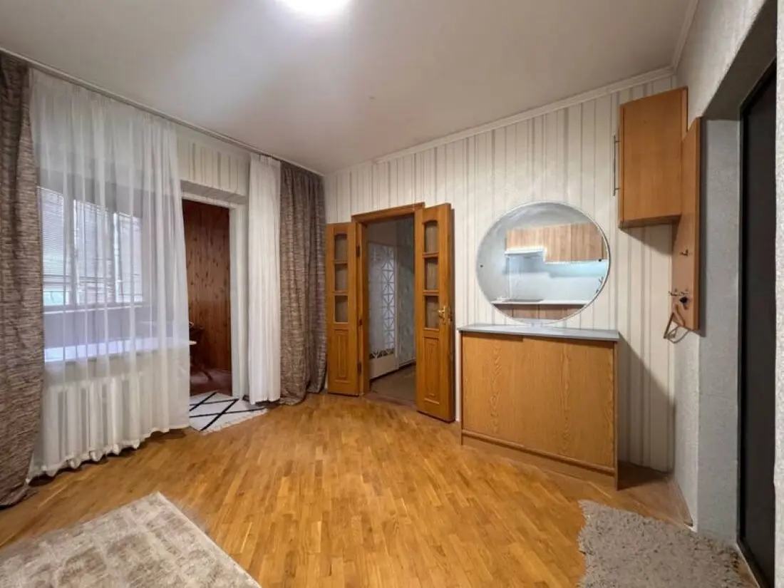 Фото Selling a 2-room apartment, 61 sq.m., Vyshniakivska Street  Kyiv, price: 65000 $, code 7569