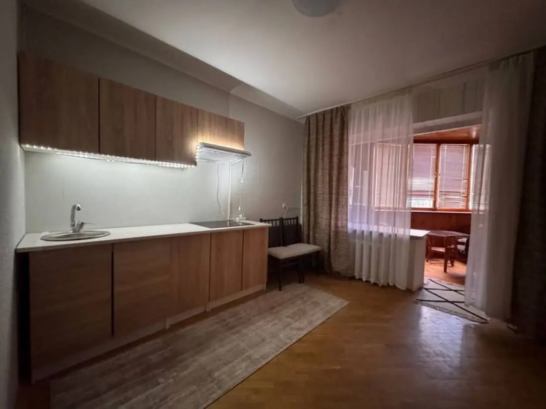 Фото Selling a 2-room apartment, 61 sq.m., Vyshniakivska Street  Kyiv, price: 65000 $, code 7569