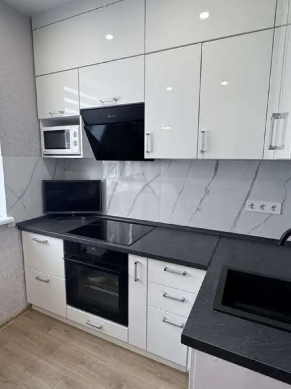 Фото Продаю 1 кімнатну квартиру, 35 кв. м, Харківське шосе 190 Київ, ціна: 80000 $, код 7573