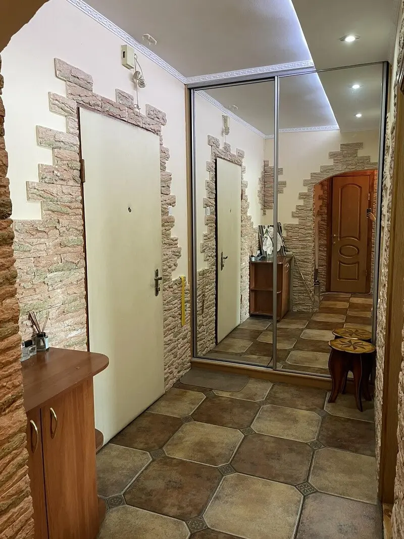 Фото Зняти 1 кімнатну квартиру, Драгоманова вул.  Київ в довгострокову оренду, ціна: 13000 грн, код 7576