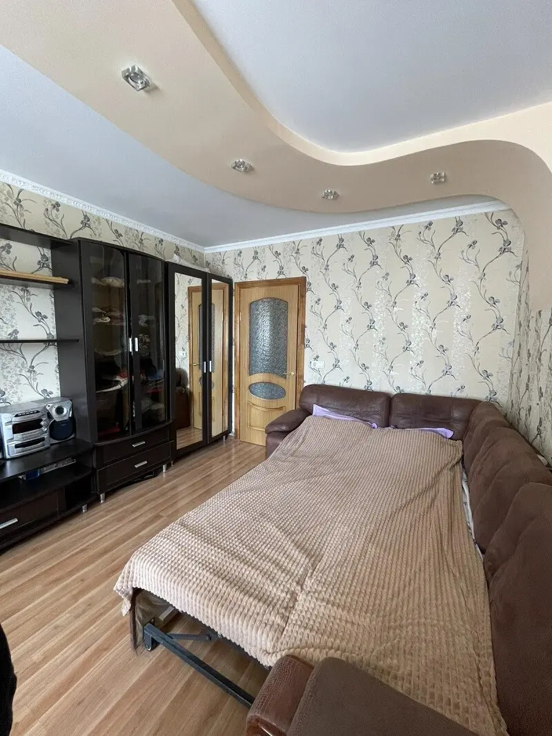 Фото Зняти 1 кімнатну квартиру, Драгоманова вул.  Київ в довгострокову оренду, ціна: 13000 грн, код 7576