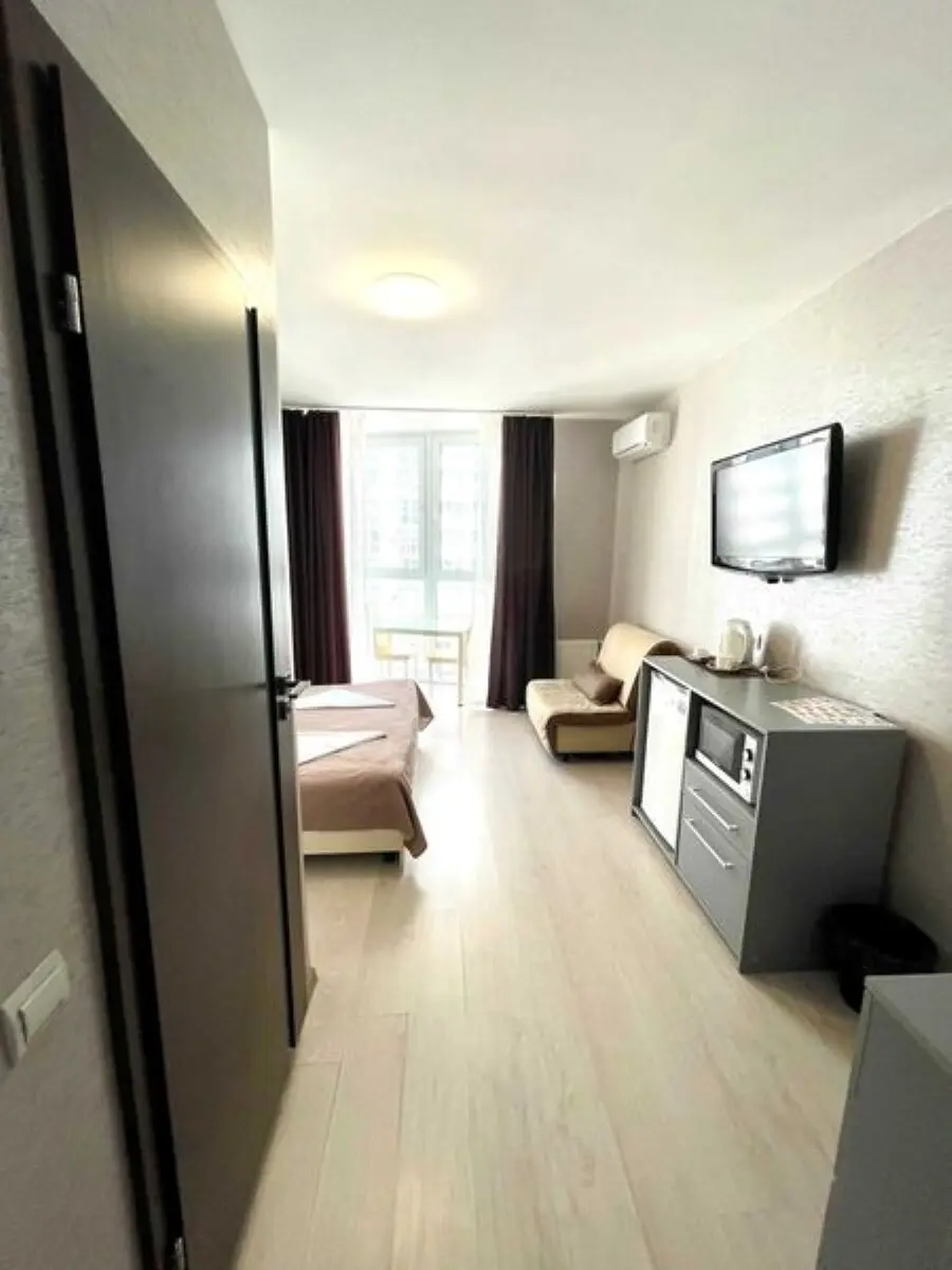 Фото Selling a 2-room apartment, 67 sq.m., Dragomanova Street 2а Kyiv, price: 99900 $, code 7580