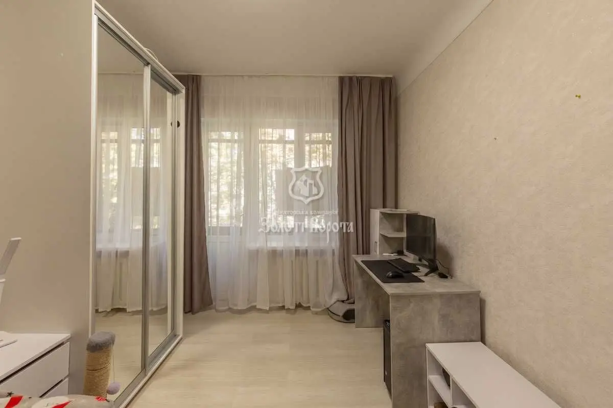 Фото Selling a 2-room apartment, 41.7 sq.m., Nauky Avenue 78 Kyiv, price: 70000 USD, code 7590