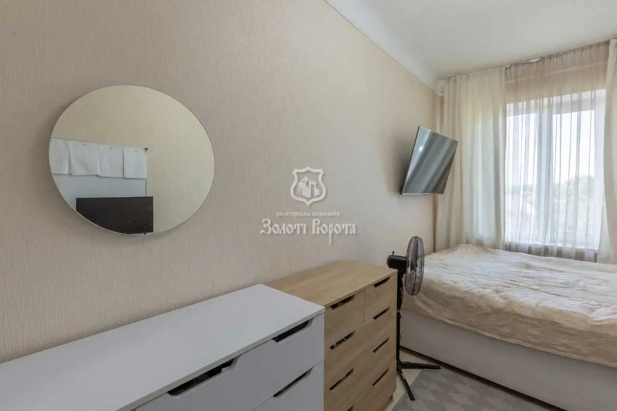 Фото Selling a 2-room apartment, 41.7 sq.m., Nauky Avenue 78 Kyiv, price: 70000 USD, code 7590