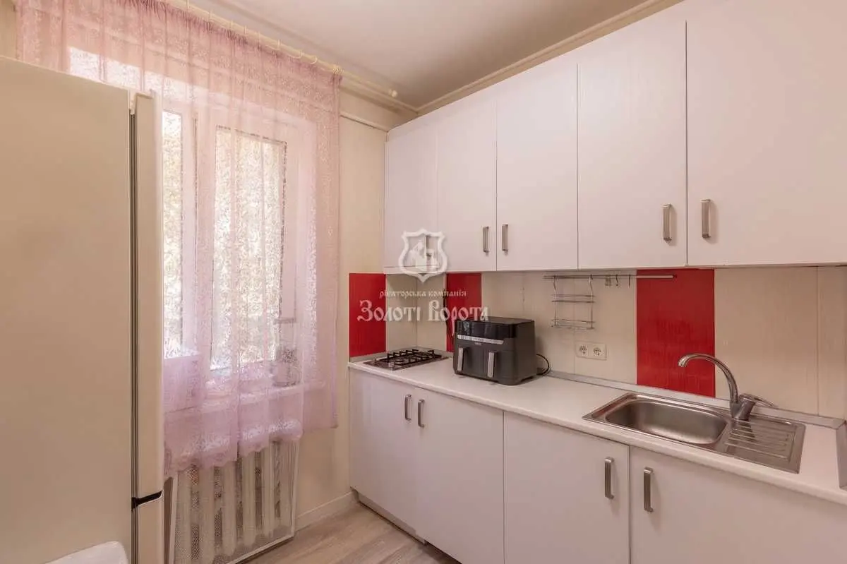 Фото Selling a 2-room apartment, 41.7 sq.m., Nauky Avenue 78 Kyiv, price: 70000 USD, code 7590