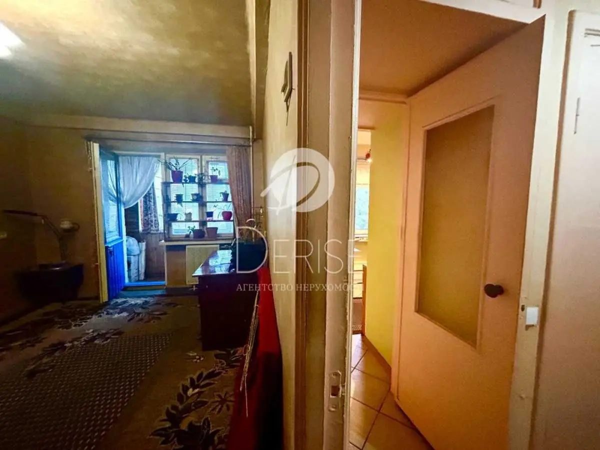 Фото Selling a 2-room apartment, 43.5 sq.m., Lavrska Street (Sichnevogo povstannya street) 4 Kyiv, price: 80000 USD, code 7597