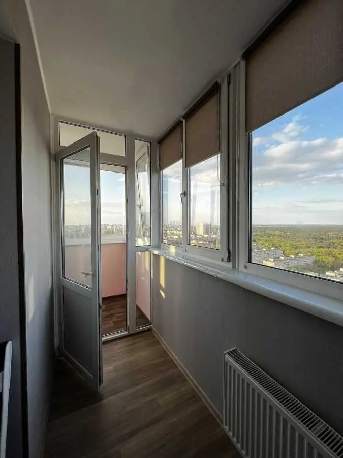Фото Продаю 1 кімнатну квартиру, 62 кв. м, Петра Запорожця вул.  Київ, ціна: 87000 USD, код 7601