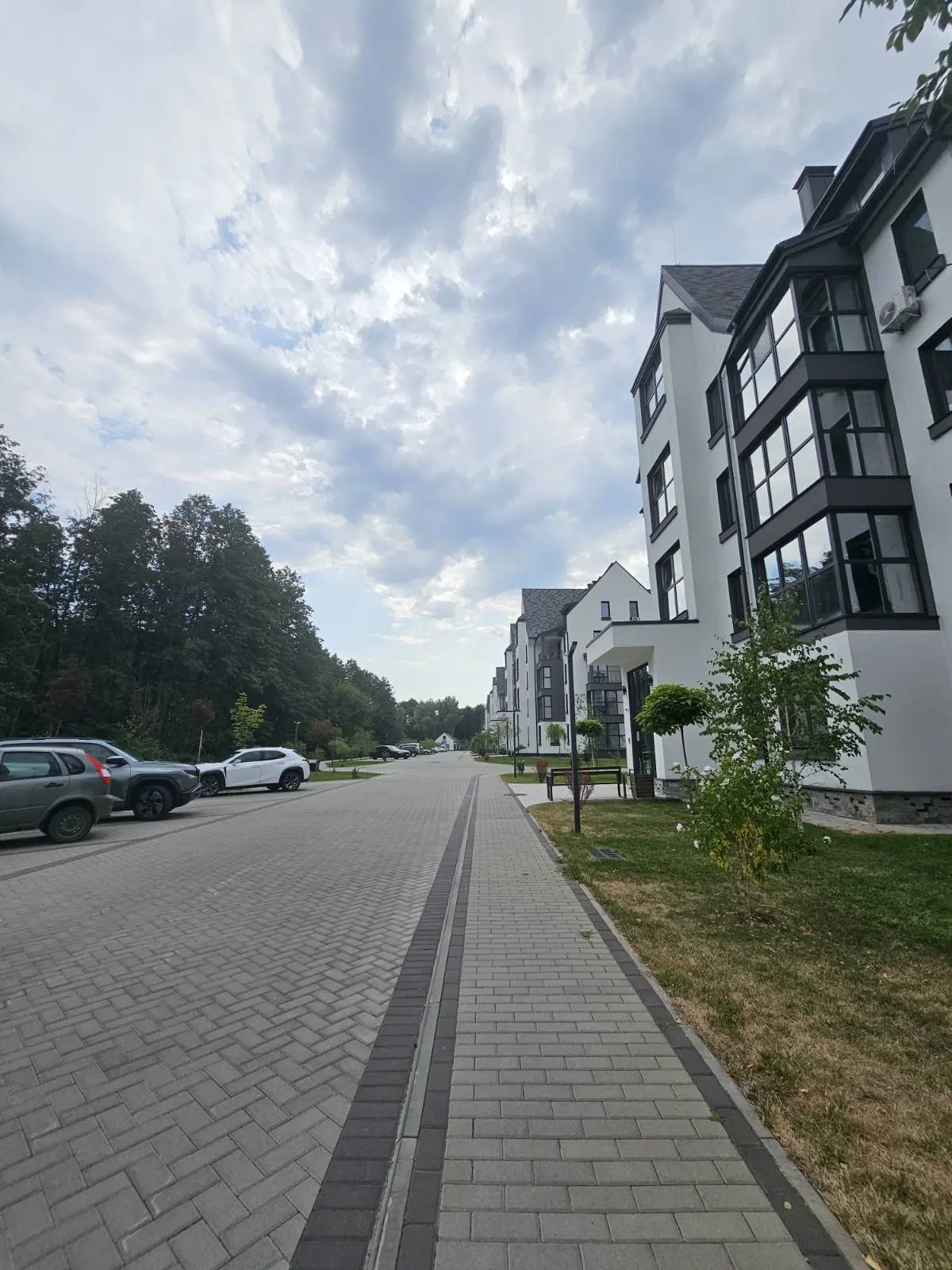 Фото Зняти 2 кімнатну квартиру, Київська вул.  Зазим’я в довгострокову оренду, ціна: 30000 UAH, код 7602