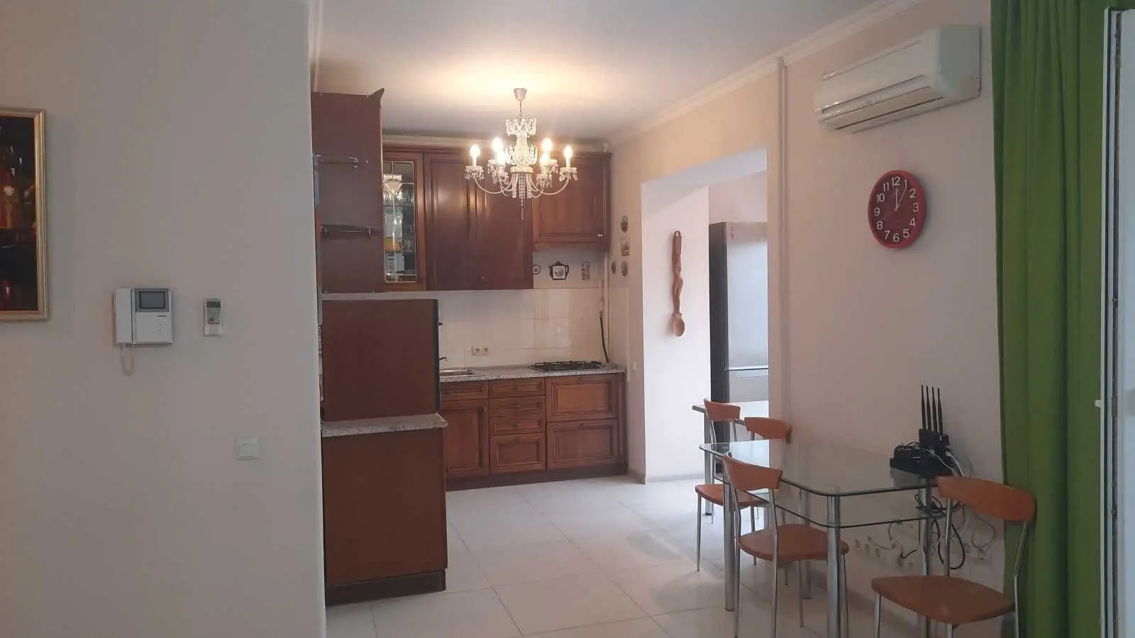 Фото Продаю 2 кімнатну квартиру, 68 кв. м, Печерський узвіз 8 Київ, ціна: 130000 USD, код 7603