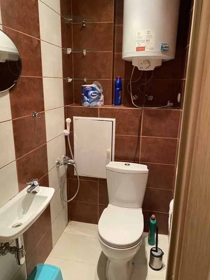 Фото Продаю 2 кімнатну квартиру, 68 кв. м, Печерський узвіз 8 Київ, ціна: 130000 USD, код 7603