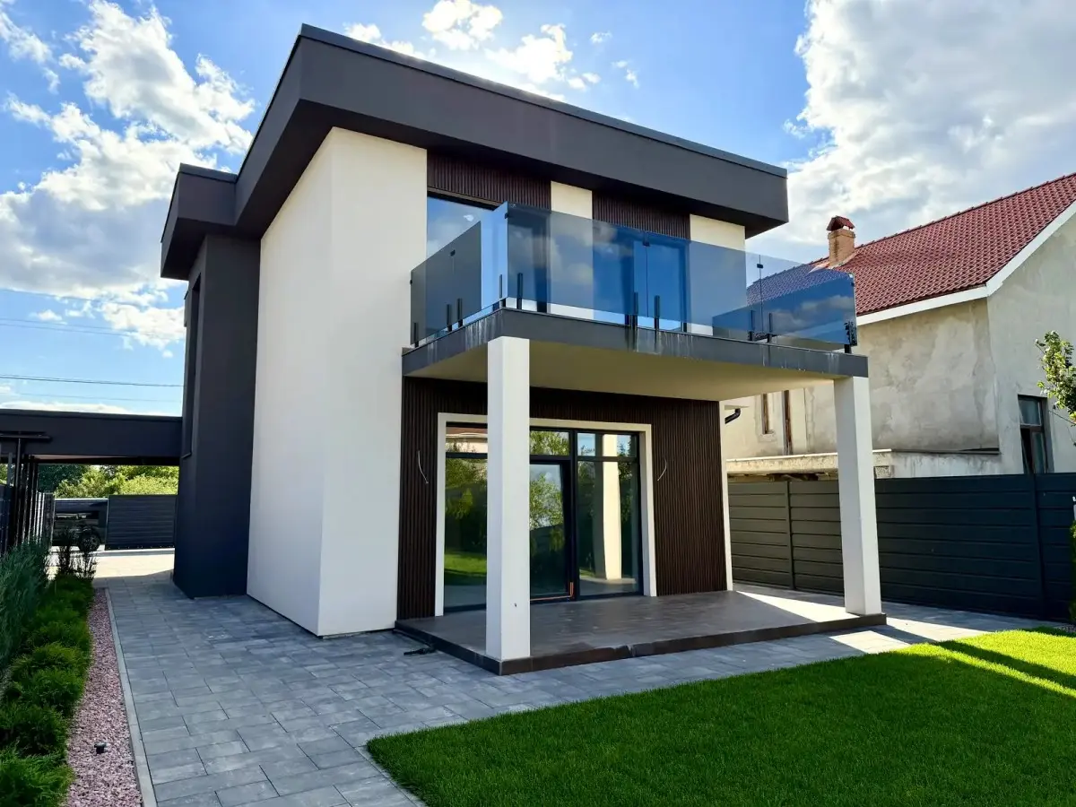 Фото Продаю будинок, 150 кв. м, Центральна вул.  Київ, ціна: 270000 $, код 7620