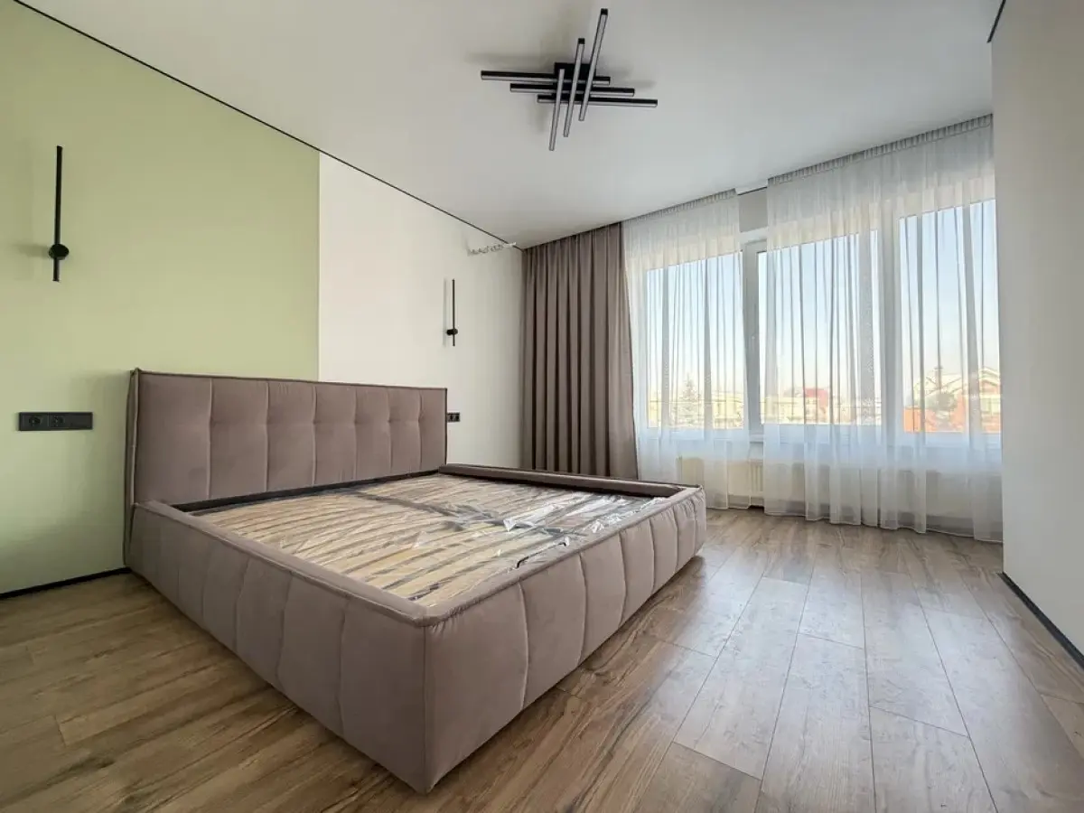 Фото Продаю дом, 125 кв. м, Центральная ул.  Киев, цена: 155000 $, код 7621