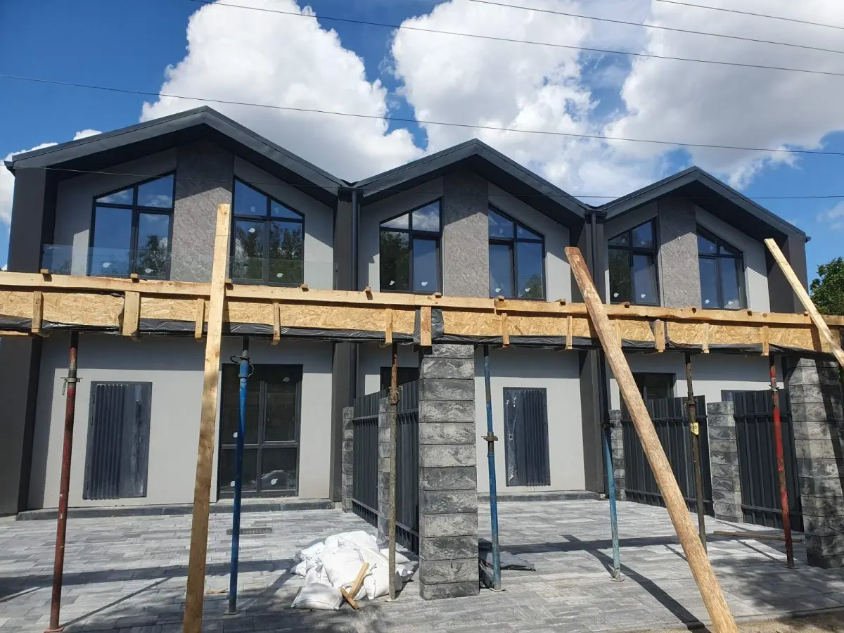 Фото Продаю дом, 120 кв. м, 61-я Садовая ул.  Киев, цена: 130000 $, код 4373
