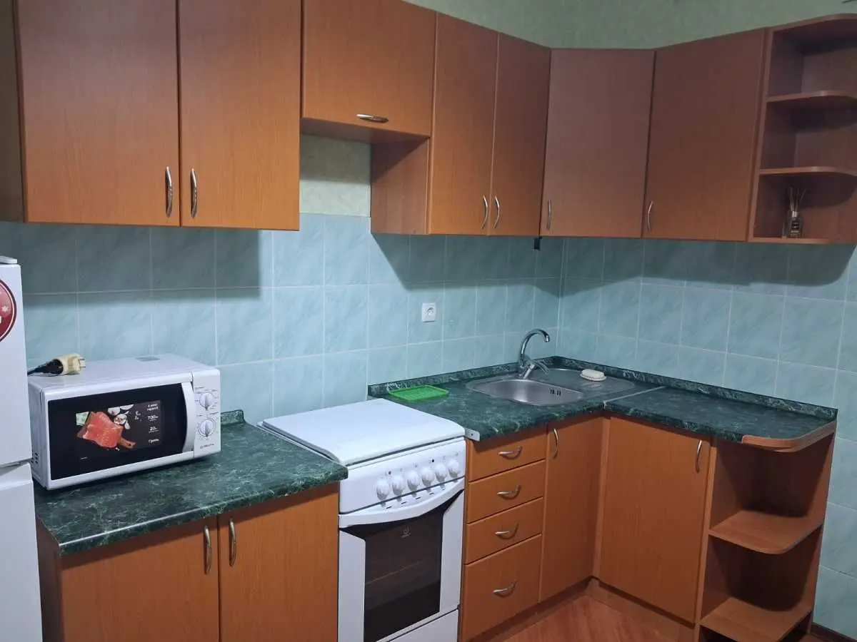 Фото Зняти 1 кімнатну квартиру, Дніпровська набережна 26 Київ в довгострокову оренду, ціна: 17000 UAH, код 7622