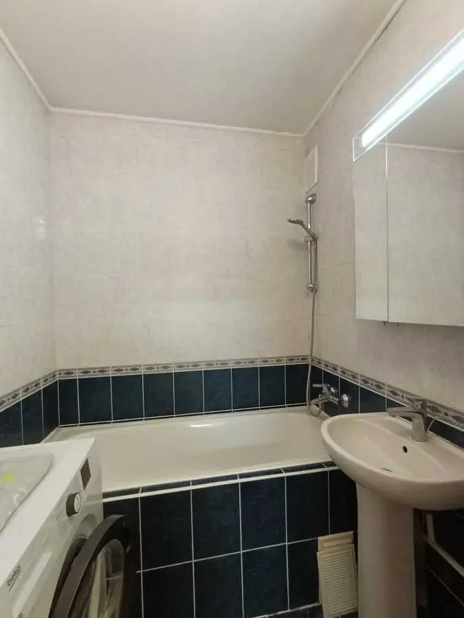 Фото Продаю 2-комнатную квартиру, 56.4 кв. м, Анны Ахматовой ул. 43 Киев, цена: 107000 USD, код 7623