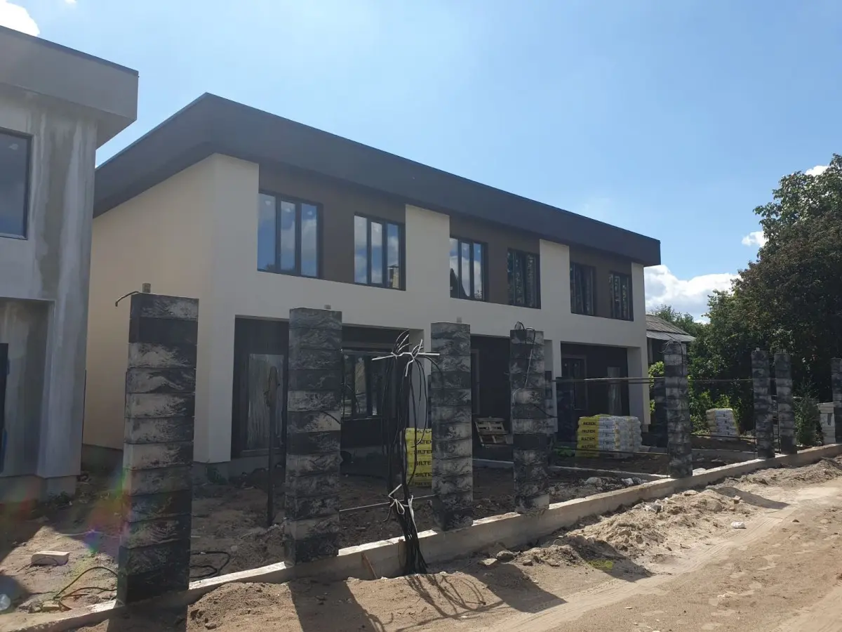 Фото Продаю дом, 120 кв. м, 62-я Садовая ул.  Киев, цена: 100000 $, код 4378
