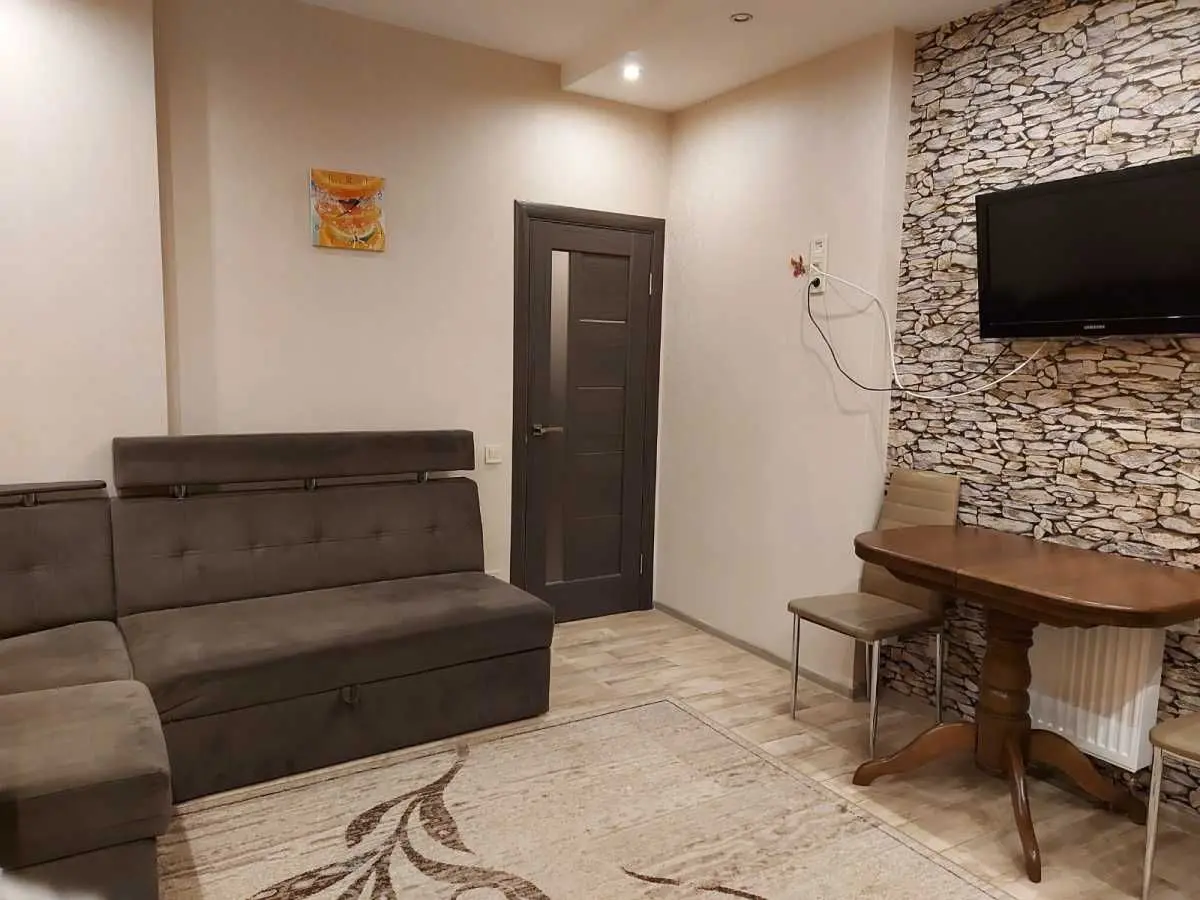 Фото Продаю 1 кімнатну квартиру, 50 кв. м, Драгоманова вул.  Київ, ціна: 78000 USD, код 7625