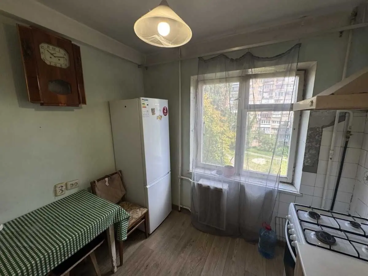 Фото Продаю 3 кімнатну квартиру, 66 кв. м, Верховинна вул. 80 Київ, ціна: 62000 USD, код 7626