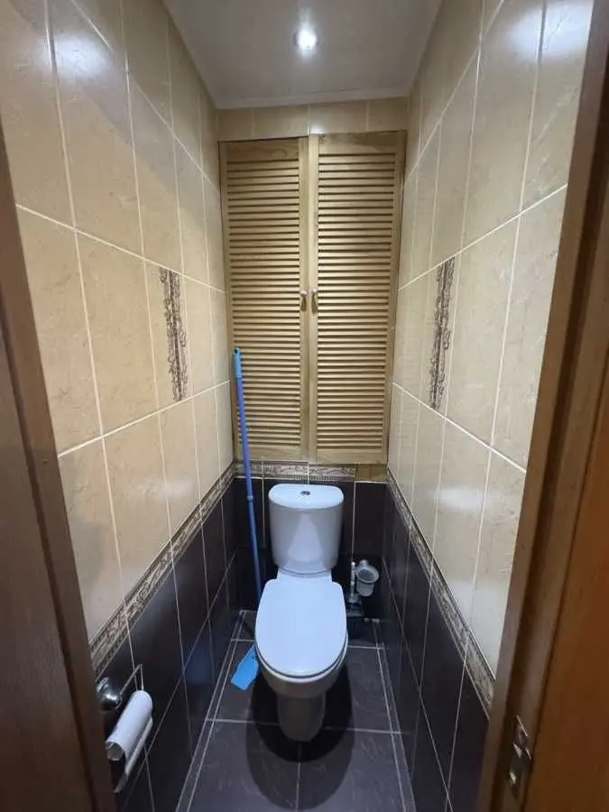 Фото Продаю 3 кімнатну квартиру, 66 кв. м, Верховинна вул. 80 Київ, ціна: 62000 USD, код 7626