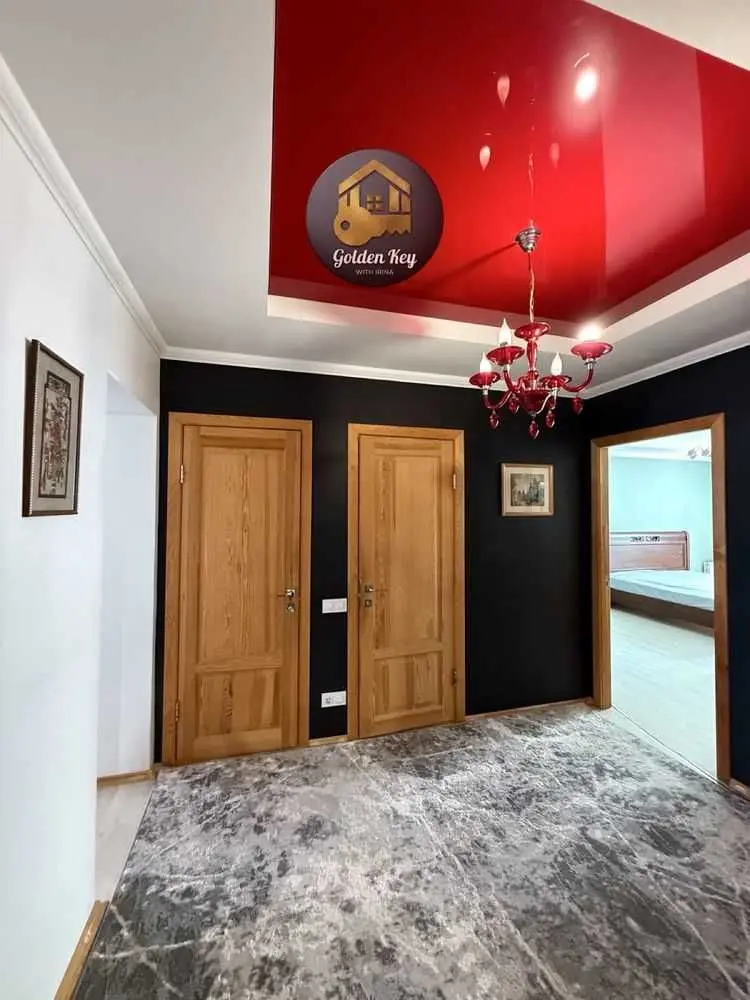 Фото Продаю 3 кімнатну квартиру, 105.4 кв. м, Симоненка вул.  Вишгород, ціна: 135000 USD, код 7629