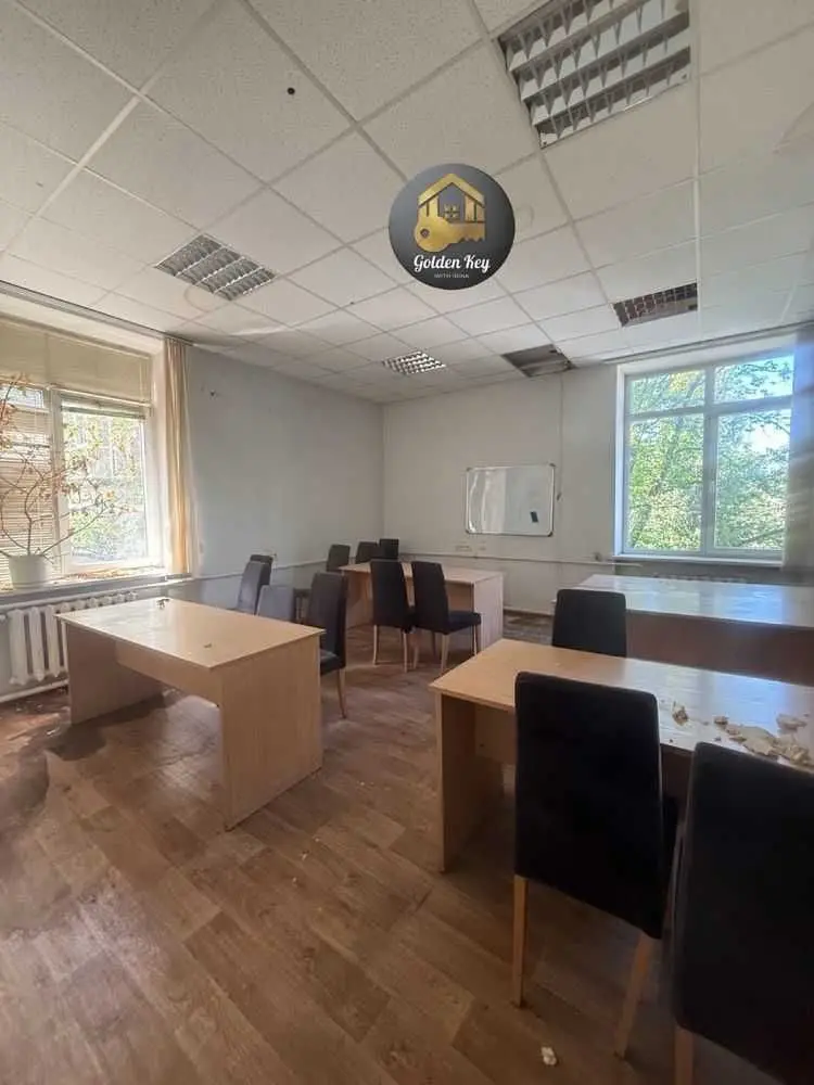 Фото Rent an office, Yevhena Konovaltsia Street (Schorsa Street) 31 Kyiv for long-term rent, price: 18000 UAH, code 7630