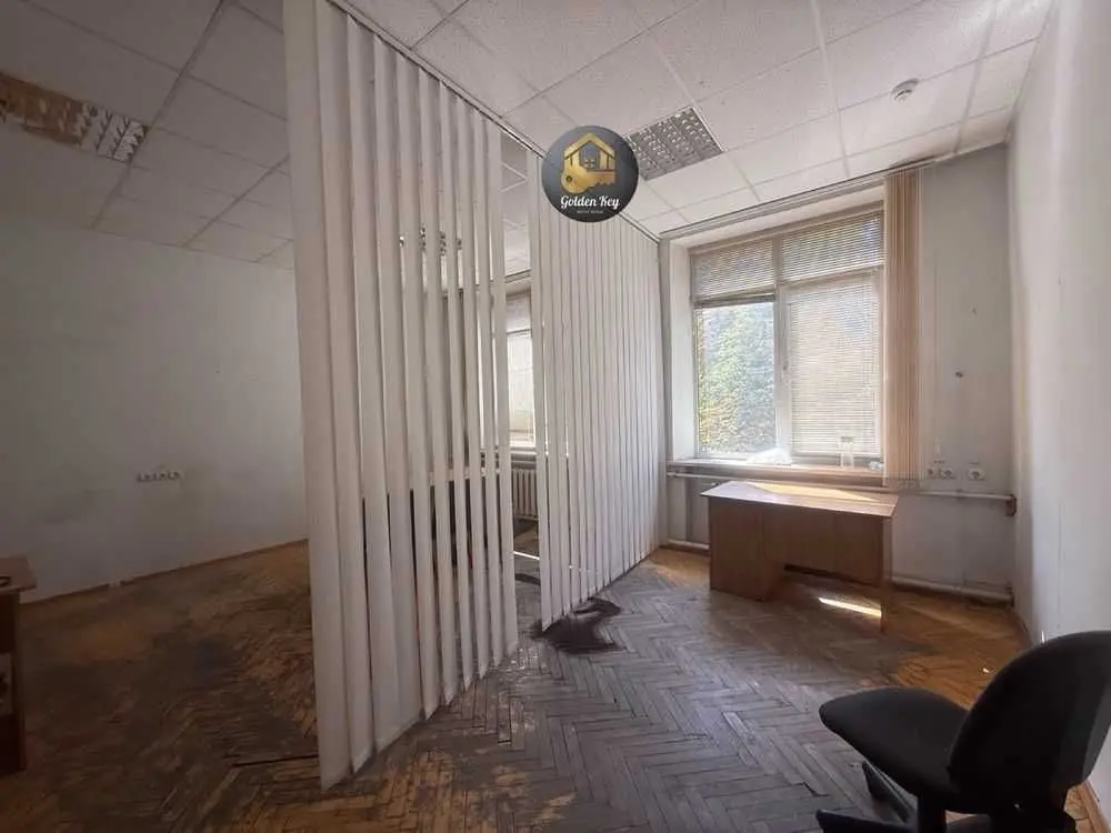 Фото Rent an office, Yevhena Konovaltsia Street (Schorsa Street) 31 Kyiv for long-term rent, price: 18000 UAH, code 7630
