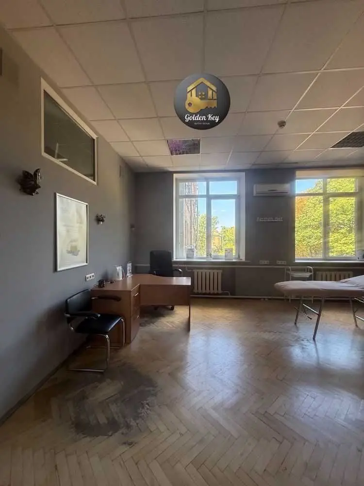 Фото Rent an office, Yevhena Konovaltsia Street (Schorsa Street) 31 Kyiv for long-term rent, price: 12500 UAH, code 7631