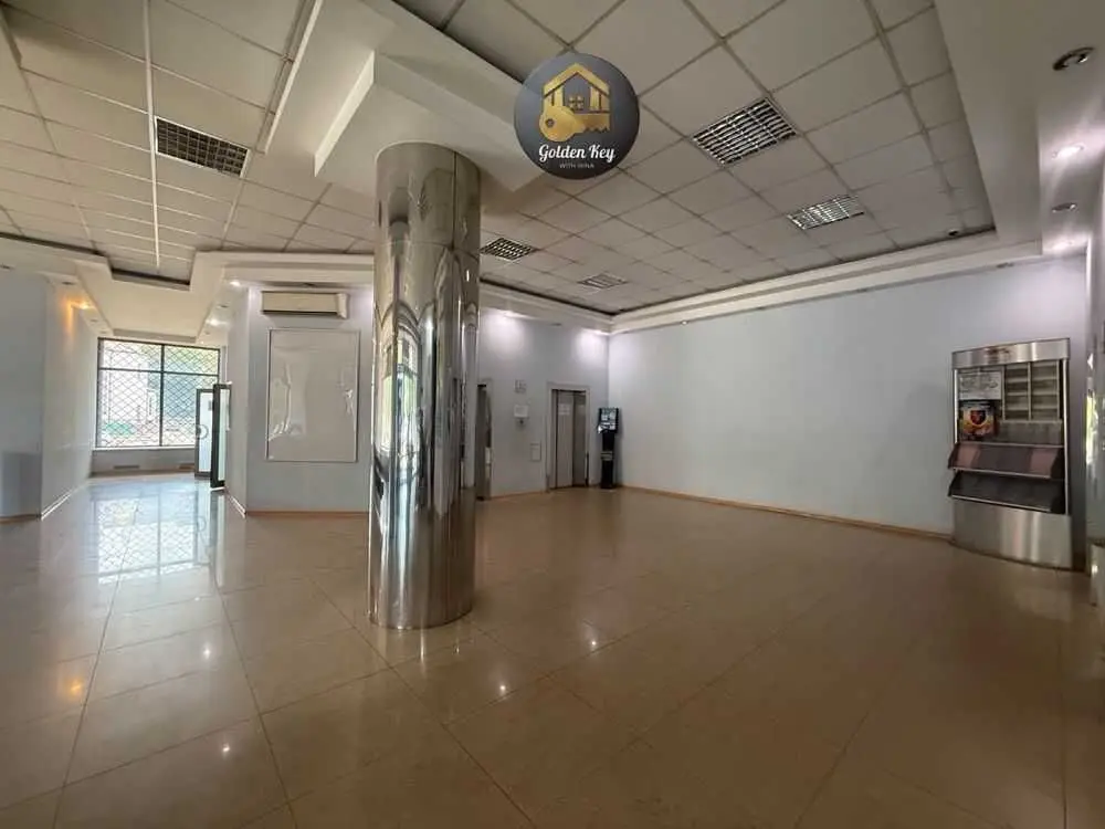 Фото Продаю офіс, 56.4 кв. м, Євгена Сверстюка вул.  Київ, ціна: 34000 USD, код 7632