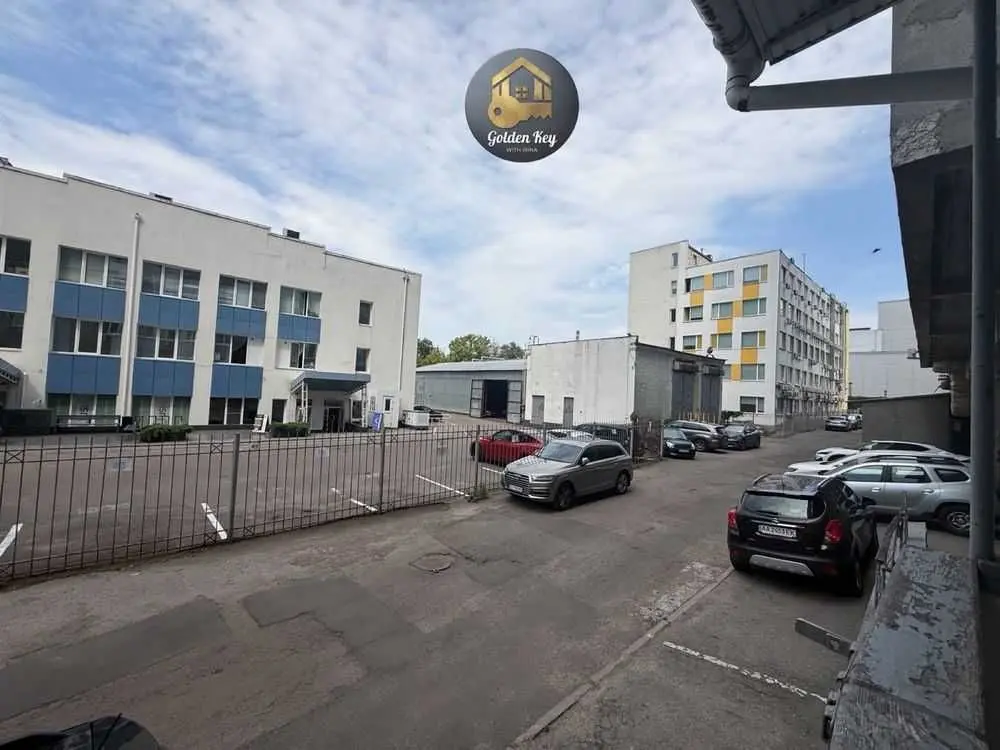 Фото Продаю офіс, 56.4 кв. м, Євгена Сверстюка вул.  Київ, ціна: 34000 USD, код 7632