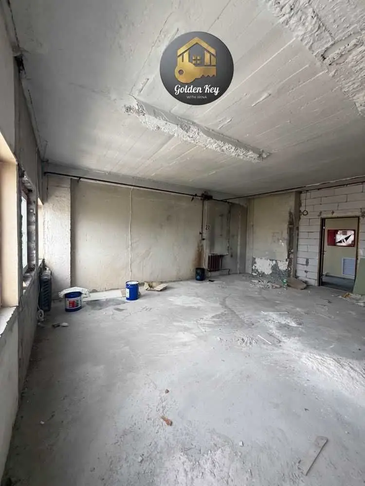 Фото Продаю офіс, 40.9 кв. м, Євгена Сверстюка вул.  Київ, ціна: 25000 USD, код 7634
