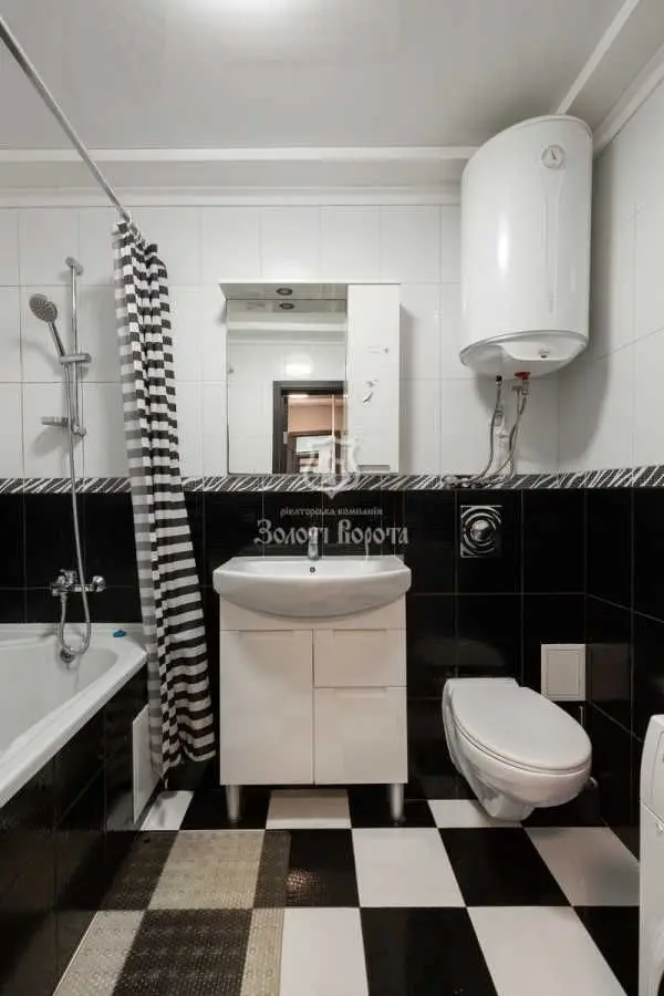 Фото Продаю 1 кімнатну квартиру, 29 кв. м, Пономарьова вул.  Коцюбинське, ціна: 45000 USD, код 7644