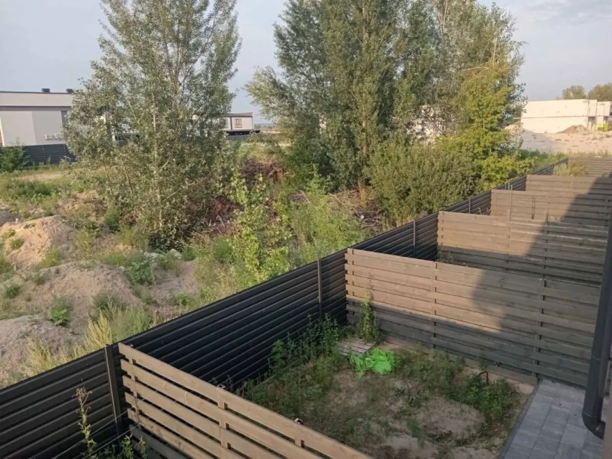 Фото Продаю будинок, 120 кв. м, Центральна вул.  Київ, ціна: 155000 $, код 7645