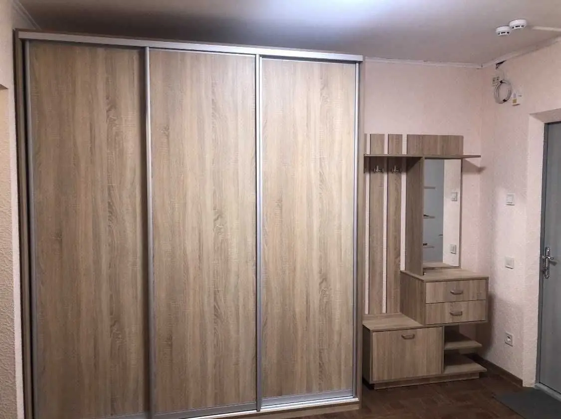 Фото Продаю 1 кімнатну квартиру, 49 кв. м, Ревуцького вул. 54 Київ, ціна: 73000 USD, код 7646