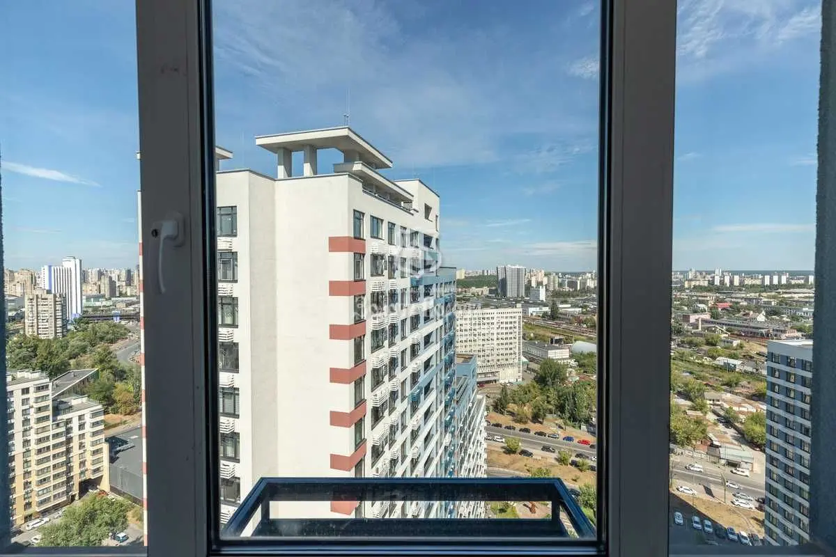 Фото Продаю 2 кімнатну квартиру, 67.7 кв. м, Євгена Сверстюка вул. 6а Київ, ціна: 159000 USD, код 7647