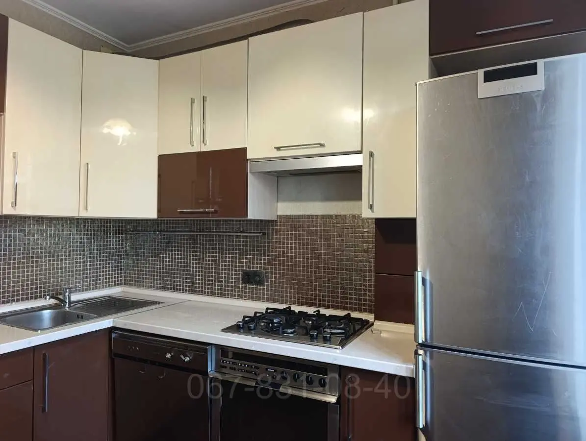 Фото Продаю 3-комнатную квартиру, 67 кв. м, Червоної Калини ул. (Ашхабадская)  Днепр, цена: 57000 USD, код 7649