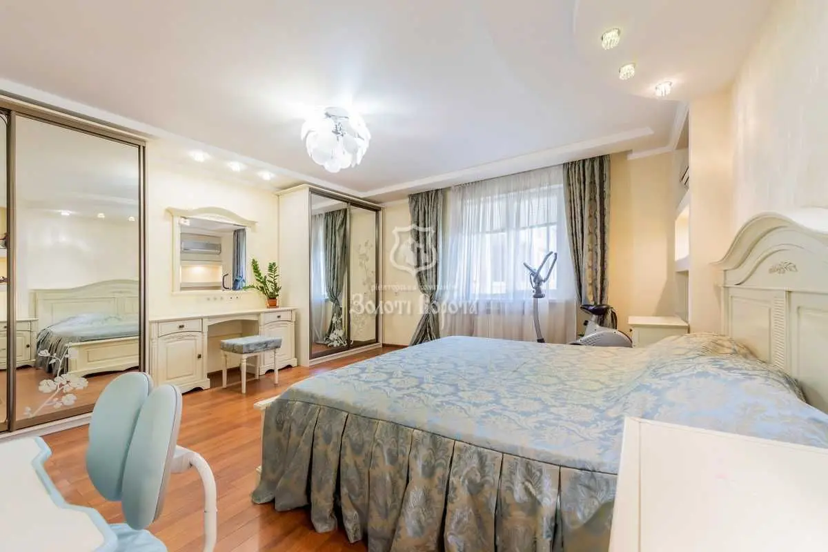 Фото Продаю 1-комнатную квартиру, 76 кв. м, Петра Григоренко просп. 38 Киев, цена: 114000 USD, код 7650