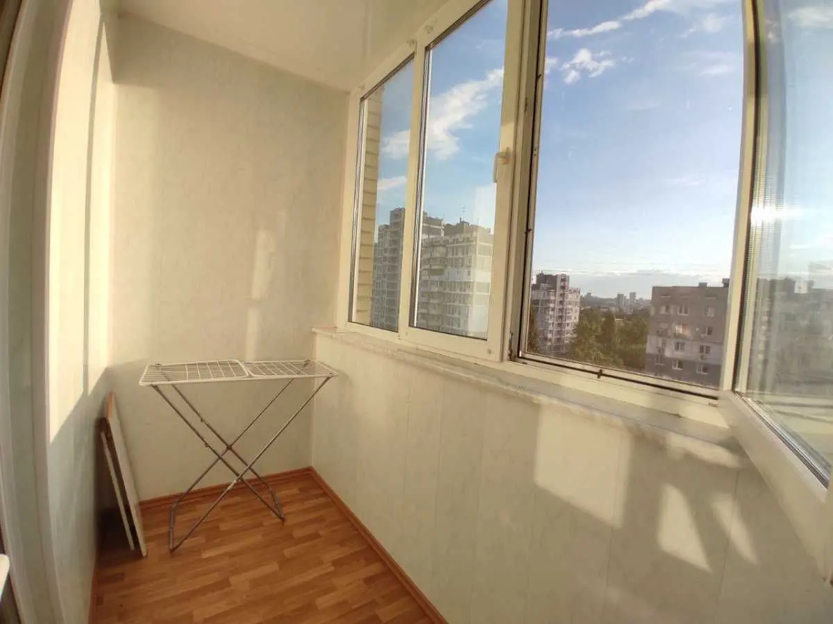 Фото Продаю 1-комнатную квартиру, 52 кв. м, Иорданская ул. (Лайоша Гавро)  Киев, цена: 120000 USD, код 7651