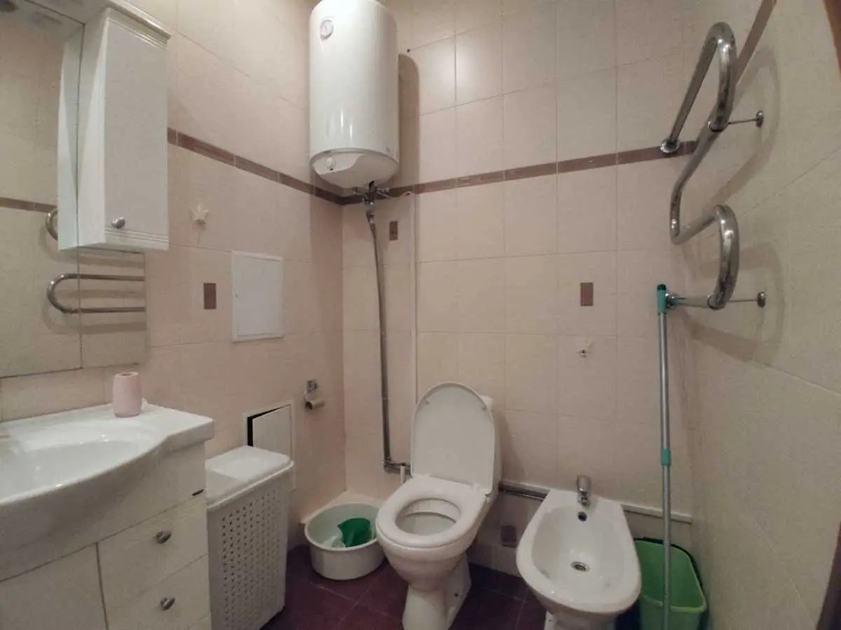Фото Продаю 1-комнатную квартиру, 52 кв. м, Иорданская ул. (Лайоша Гавро)  Киев, цена: 120000 USD, код 7651