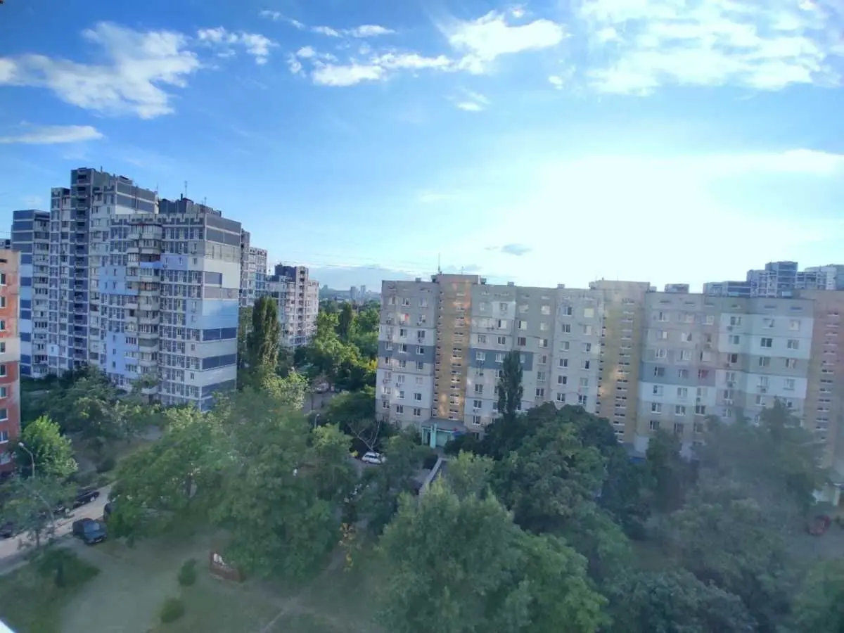 Фото Продаю 1-комнатную квартиру, 52 кв. м, Иорданская ул. (Лайоша Гавро)  Киев, цена: 120000 USD, код 7651