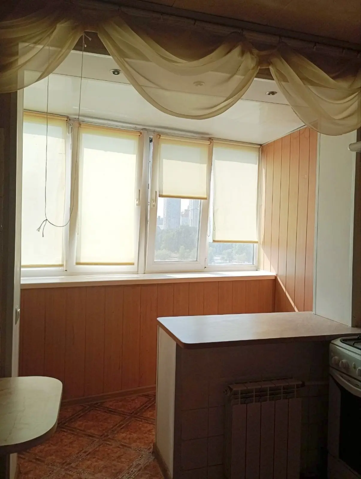 Фото Продаю 3-комнатную квартиру, 72 кв. м, Березняковская ул. 30 Киев, цена: 72000 $, код 7460