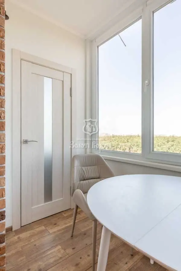 Фото Продаю 2 кімнатну квартиру, 71 кв. м, Шалімова Академіка вул. 69б Софіївська Борщагівка, ціна: 135000 USD, код 7654