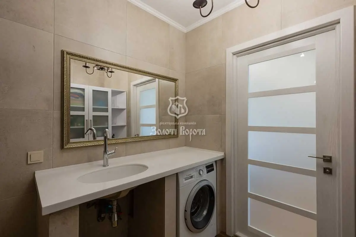 Фото Продаю 2 кімнатну квартиру, 71 кв. м, Шалімова Академіка вул. 69б Софіївська Борщагівка, ціна: 135000 USD, код 7654