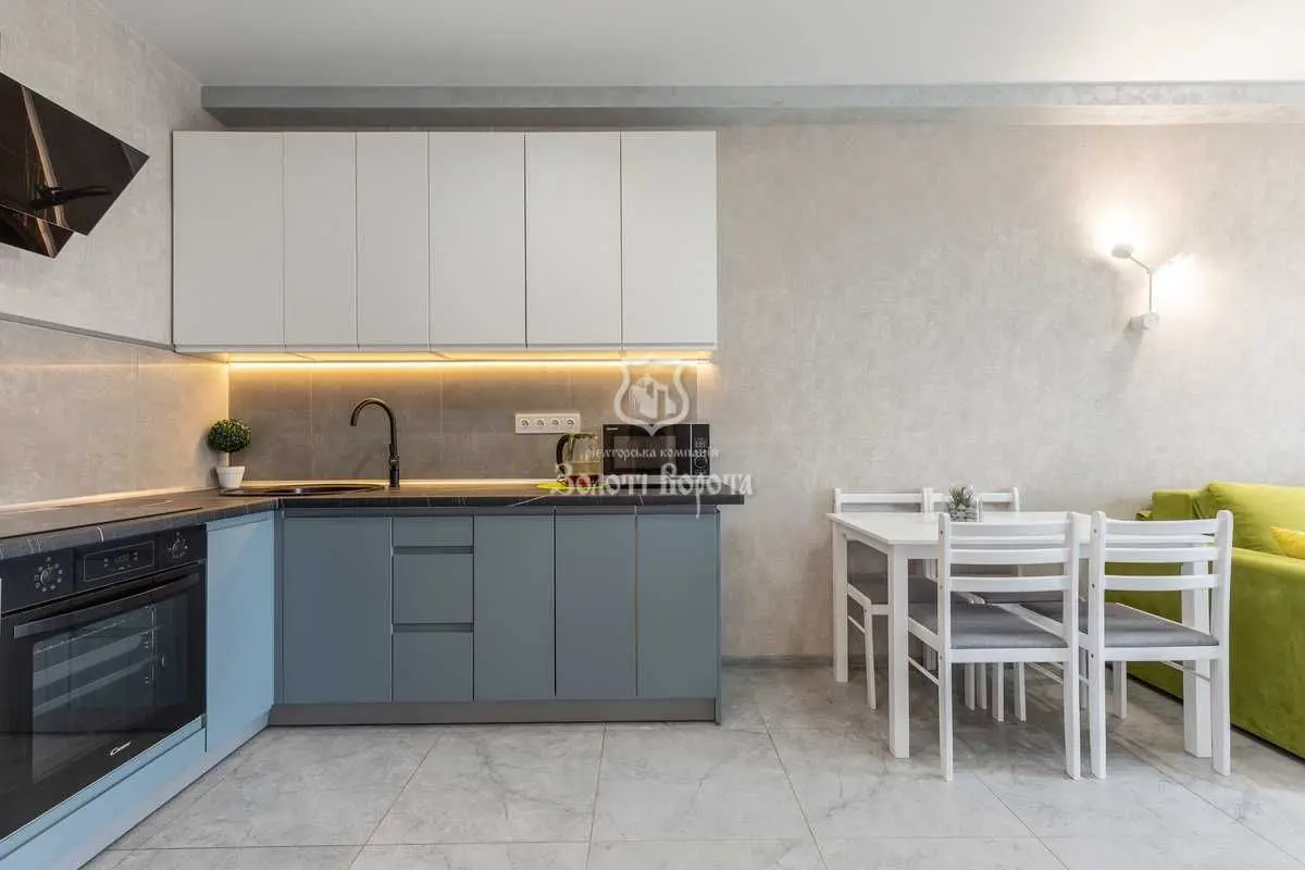 Фото Продаю 1 кімнатну квартиру, 41.1 кв. м, Михайла Максимовича вул. (Онуфрія Трутенка)  Київ, ціна: 78000 USD, код 7656