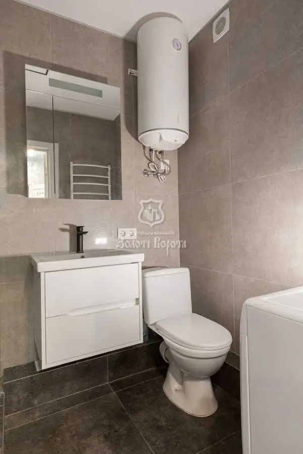 Фото Продаю 1 кімнатну квартиру, 41.1 кв. м, Михайла Максимовича вул. (Онуфрія Трутенка)  Київ, ціна: 78000 USD, код 7656