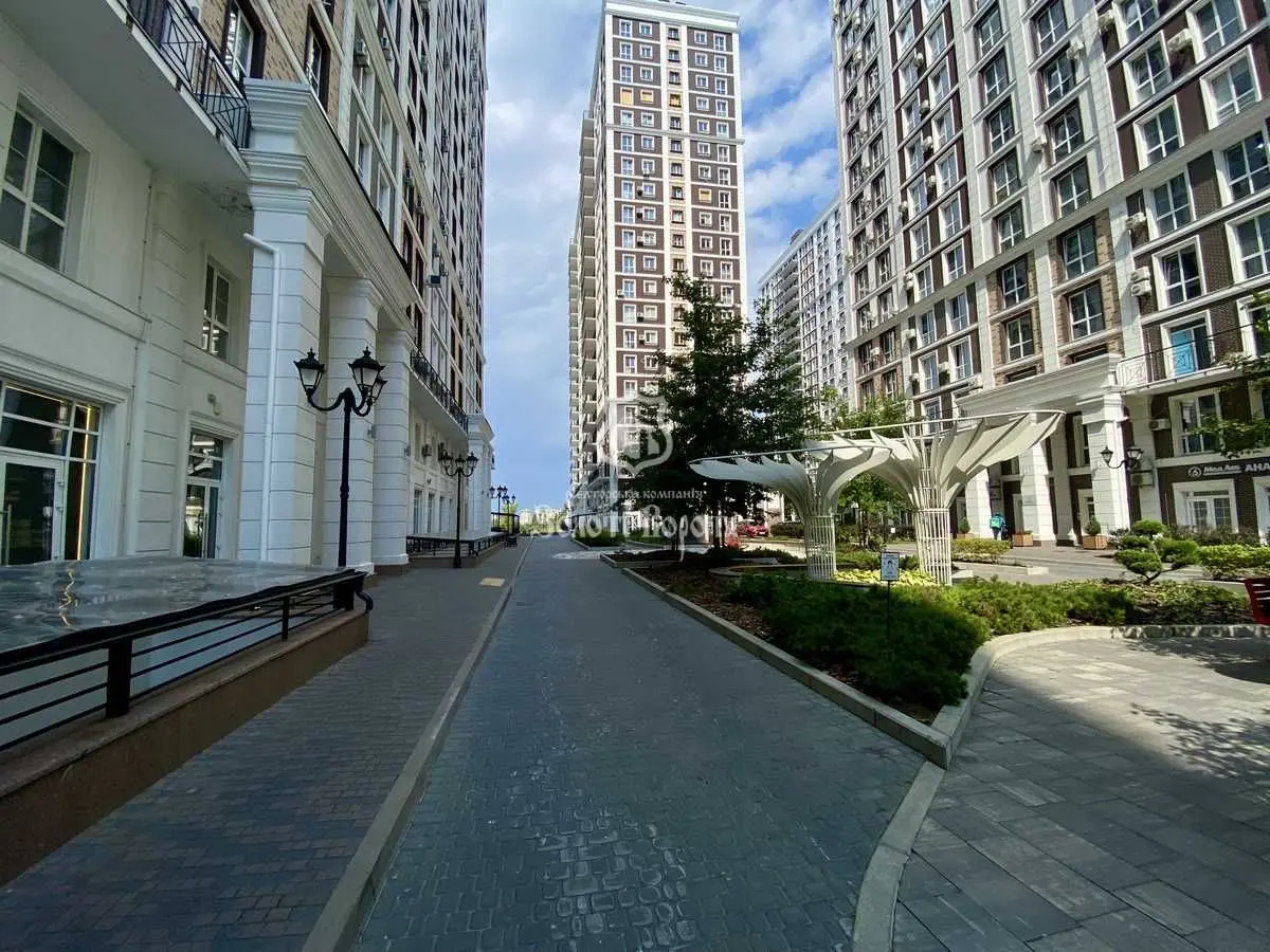 Фото Продаю 1 кімнатну квартиру, 41.1 кв. м, Михайла Максимовича вул. (Онуфрія Трутенка)  Київ, ціна: 78000 USD, код 7656